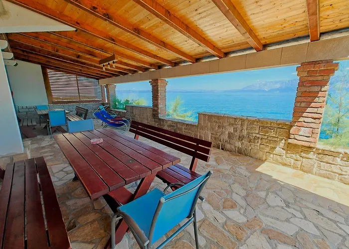 Robinson Merlot Bogomolje