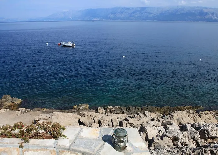 Robinson Merlot Appartement Bogomolje