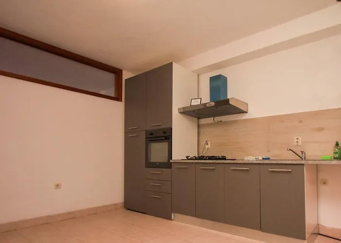 Robinson Merlot Appartement Bogomolje